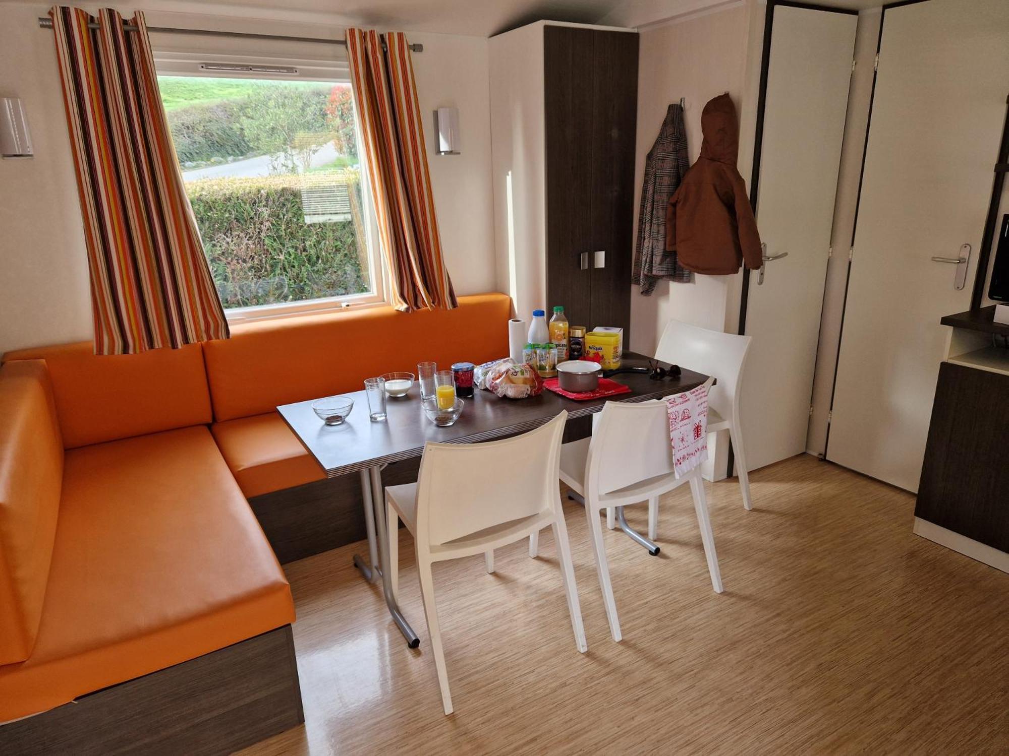 Marmotel Village Saint-Geniez-dʼOlt Exterior foto