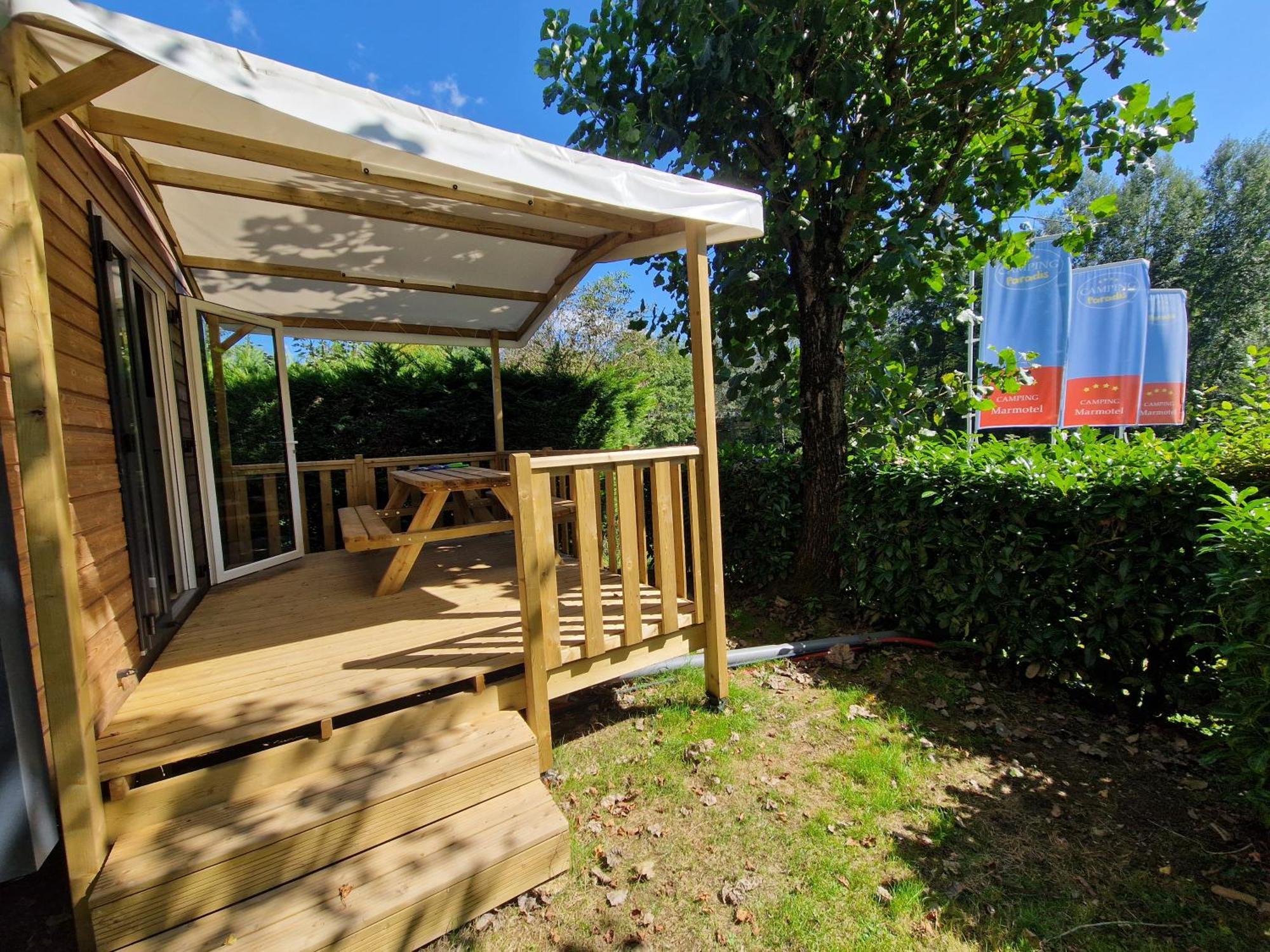 Marmotel Village Saint-Geniez-dʼOlt Exterior foto