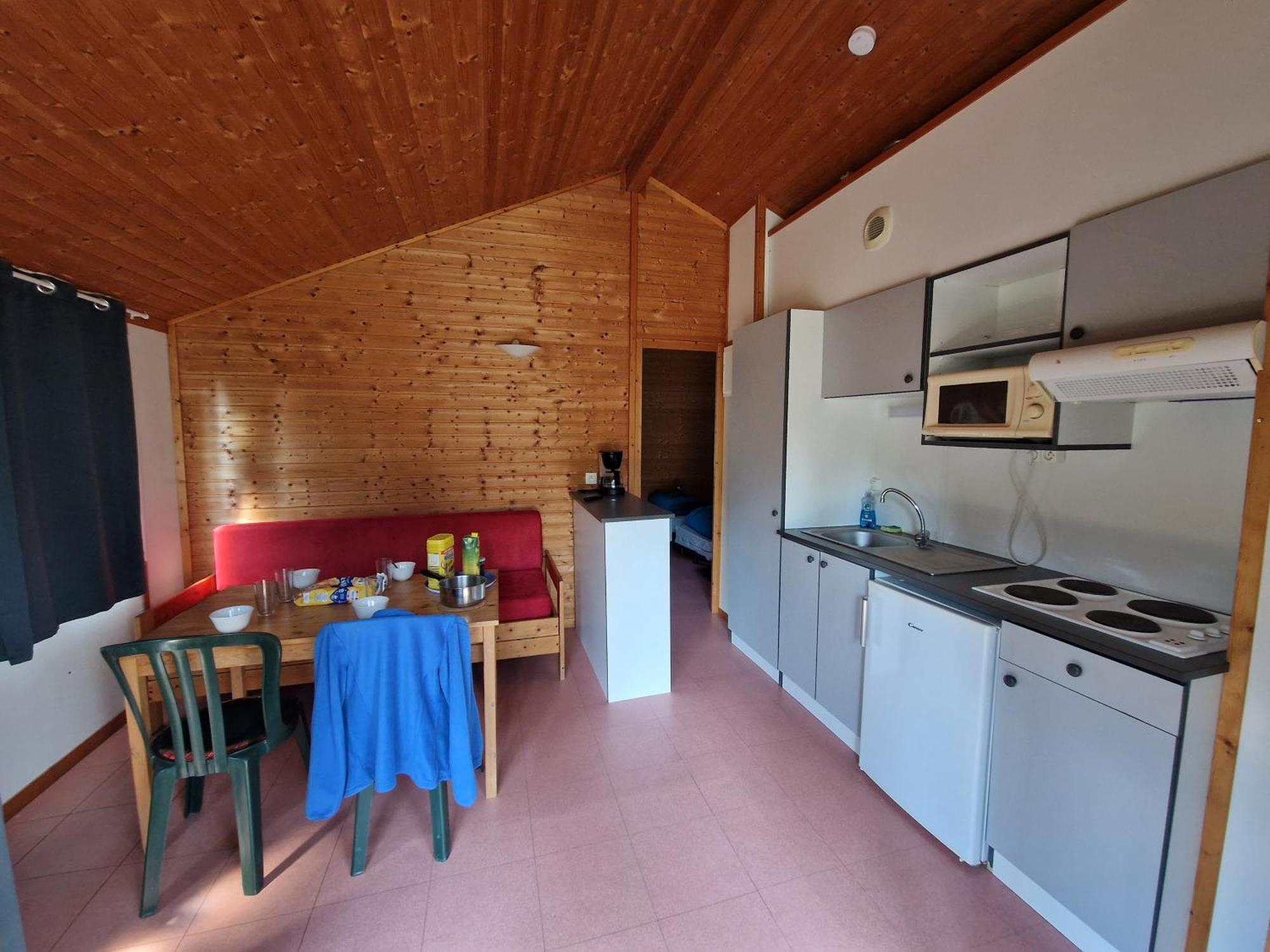 Marmotel Village Saint-Geniez-dʼOlt Exterior foto
