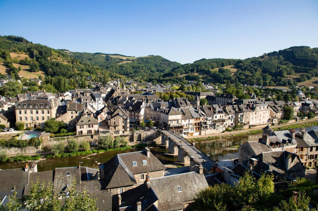 Marmotel Village Saint-Geniez-dʼOlt Exterior foto